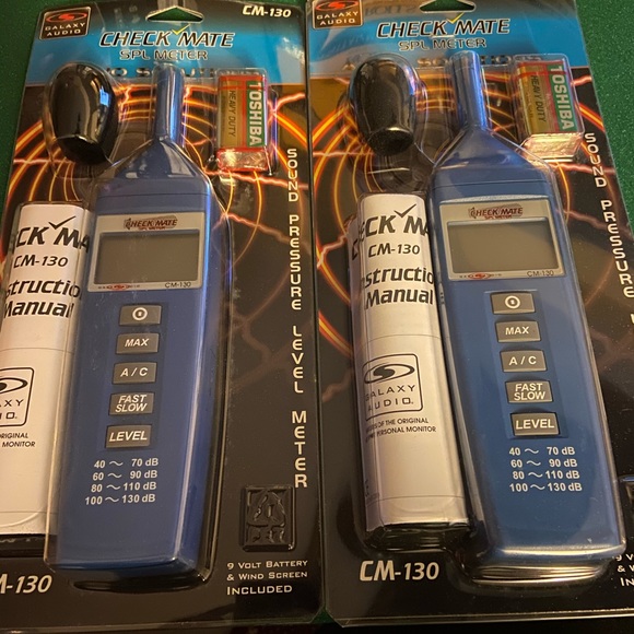 Studio Equipment - Picture 5 of 8